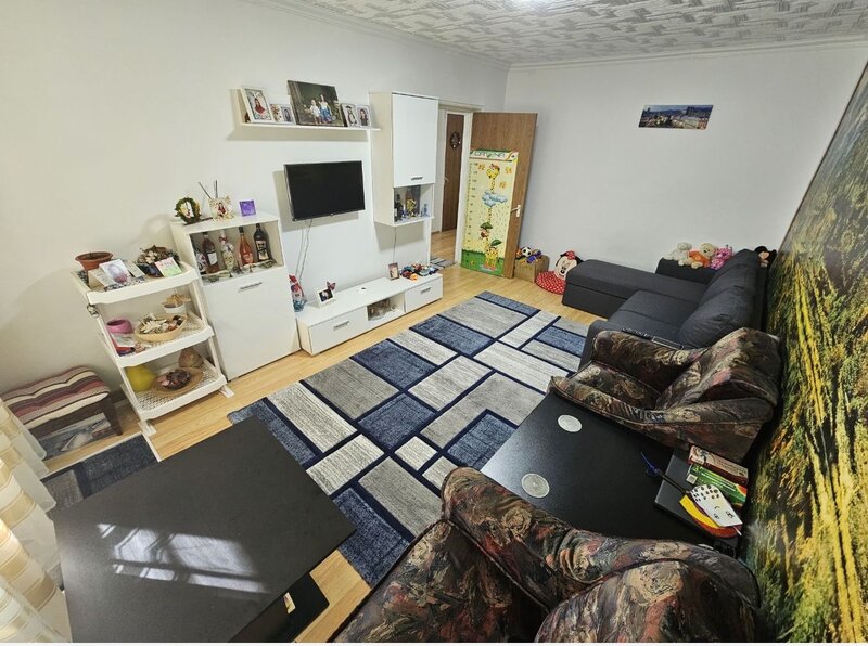 Lacul Tei, Teiul Doamnei, Doamna Ghica, langa parcul Tei si Plumbuita